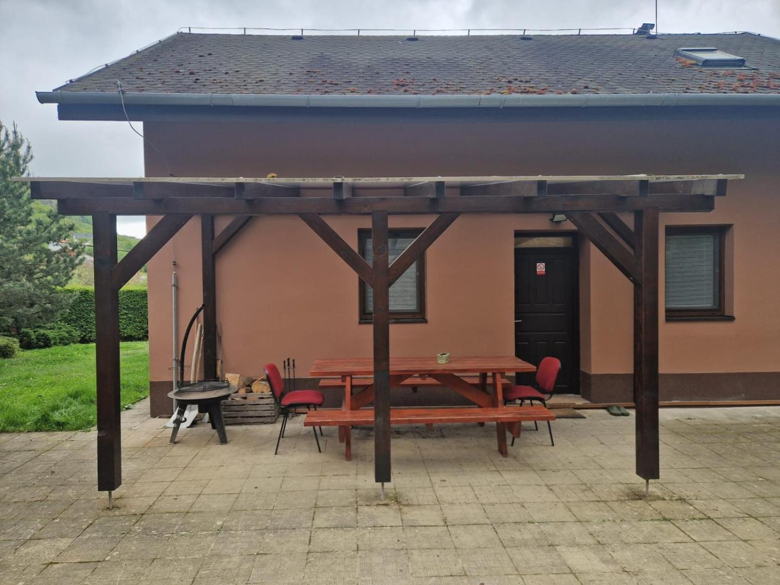 فيلا Garden View Drienica المظهر الخارجي الصورة